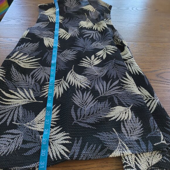 Damee sleeveless button front tropical leaf black gray asymmetrical Tunic M‎ - Picture 14 of 15